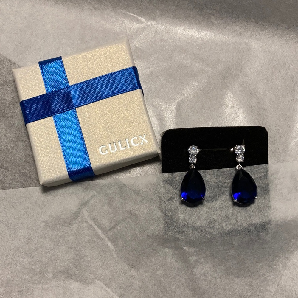 Gulicx women’s drop & dance pierced earrings